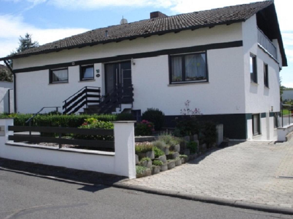 Ferienwohnung Troeppner Kolitzheim Buitenkant foto